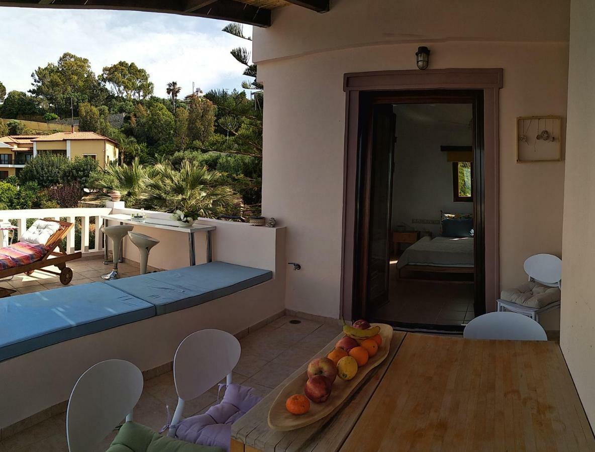 Modern Villas With Gardens And Stunning Views Ligaria  Exterior foto